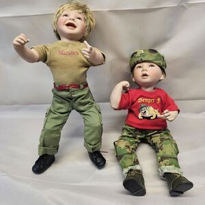 ASHTON DRAKE MARINE‎ MILITARY DOLL TITUS TOMESCU SEMPER FI USMC Set Of Two